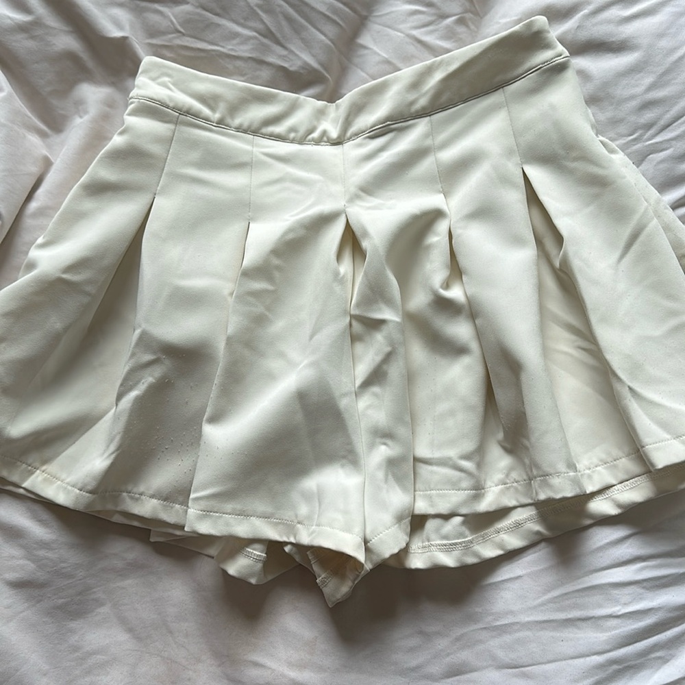 Princess Polly White Skort
